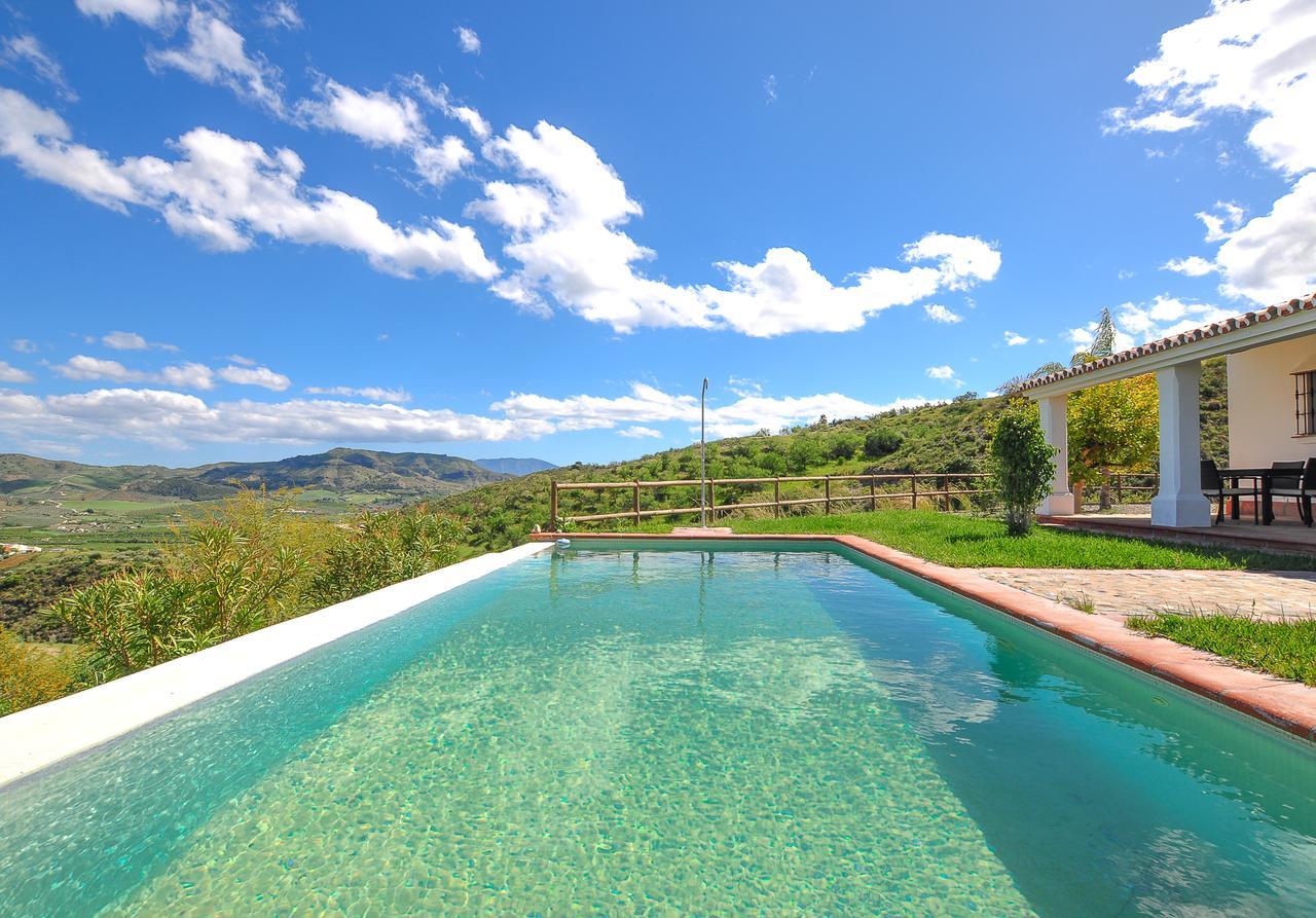 El Capricho Villa Rural Caminito Del Rey Alora Exterior photo
